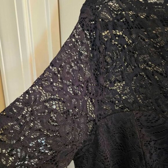 Lacy Black Midi Dress - Picture 3 of 7